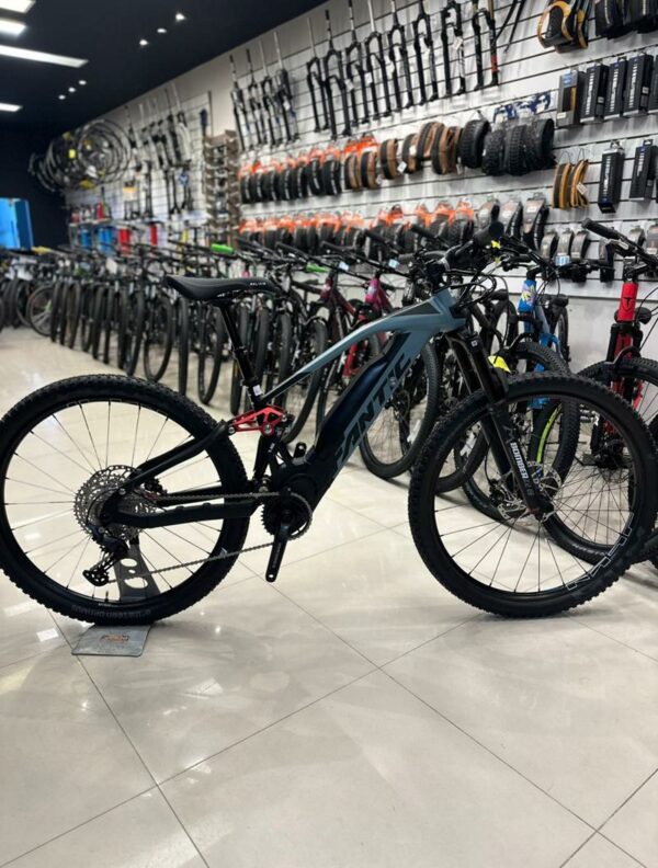 BICICLETA FANTIC XTF YAMAHA ALUM 630WH, BOMBER Z2, FOX 2023, DEORE 1X11, FRENOS CURA 2, TALLE S