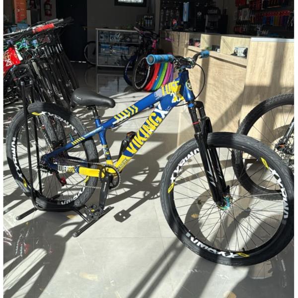 BICICLETA VIKING STUNT R26