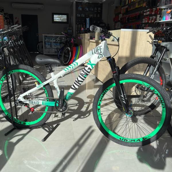 BICICLETA VIKING STUNT R26